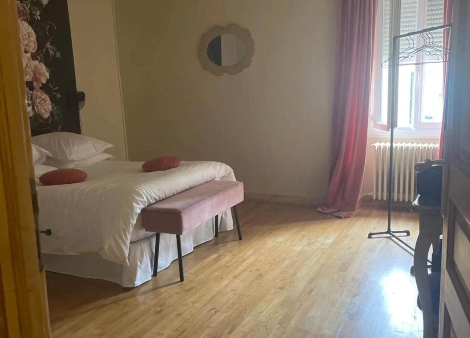Maison D'Hotes La Bella Casa Villette-d'Anthon Guest house